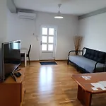 M & M Apartment Split