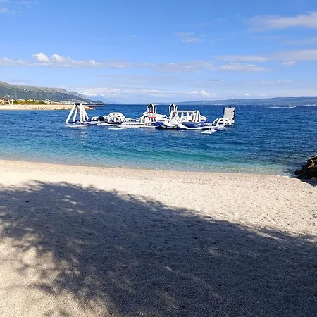 M & M Apartment Split